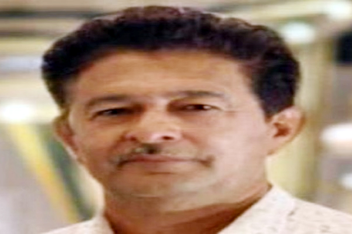 प्रॉपर्टी डीलर की संदिग्ध परिस्थितियों में तहसील में जहर खाकर आत्महत्या, जनता में आक्रोश प्रॉपर्टी डीलर की संदिग्ध परिस्थितियों में तहसील में जहर खाकर आत्महत्या, जनता में आक्रोश