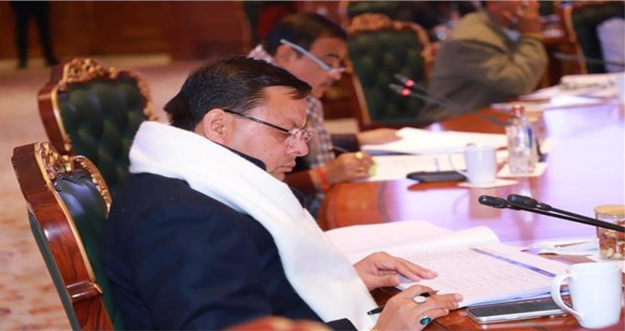 UK: सड़क, परिवहन और विकास योजनाओं पर धामी–गडकरी की अहम बैठक