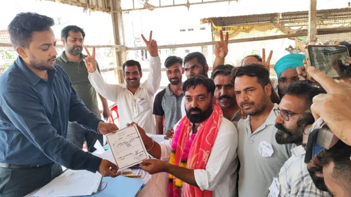 Garhinegi नगर पंचायत में निर्दलीय अभिषेक सुखीजा की जीत, भाजपा प्रत्याशी को हराया Garhinegi नगर पंचायत में निर्दलीय अभिषेक सुखीजा की जीत, भाजपा प्रत्याशी को हराया