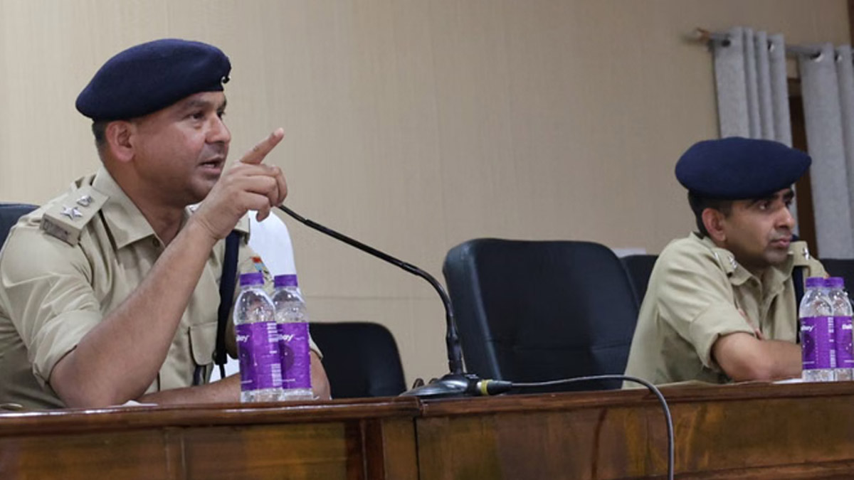 NEET-UG परीक्षा के लिए दून पुलिस की कड़ी तैयारी, परीक्षा केंद्रों पर रहेगा सुरक्षा का कड़ा पहरा NEET-UG परीक्षा के लिए दून पुलिस की कड़ी तैयारी, परीक्षा केंद्रों पर रहेगा सुरक्षा का कड़ा पहरा