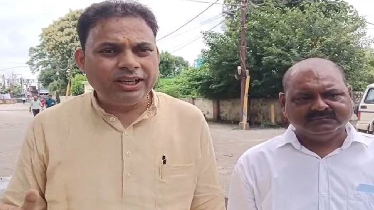Congress ने तैयार की घोषणा पत्र की रूपरेखा, जिला और विधानसभा स्तर पर जनता से मांगेगी सुझाव Congress ने तैयार की घोषणा पत्र की रूपरेखा, जिला और विधानसभा स्तर पर जनता से मांगेगी सुझाव