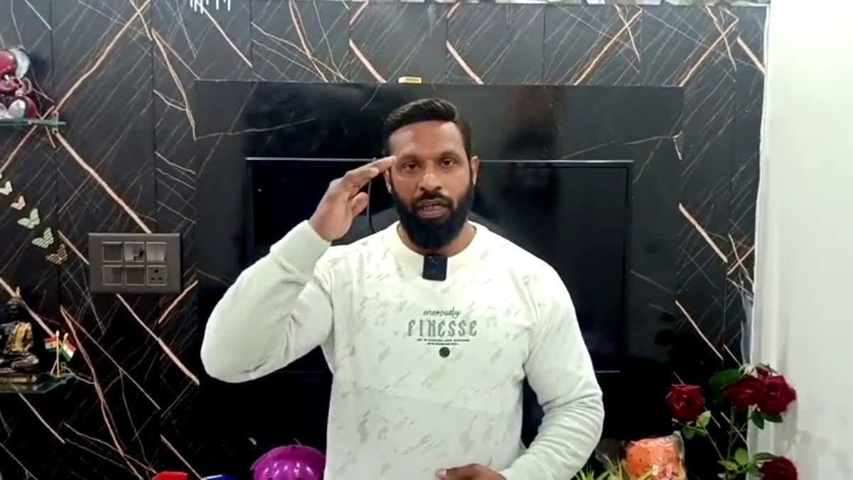 Kotdwar के ‘मोहम्मद दीपक’ को सुप्रीम कोर्ट से राहत, FIR पर रोक ; सोशल मीडिया पोस्ट पर हाईकोर्ट का आदेश भी रुका Kotdwar के ‘मोहम्मद दीपक’ को सुप्रीम कोर्ट से राहत, FIR पर रोक ; सोशल मीडिया पोस्ट पर हाईकोर्ट का आदेश भी रुका