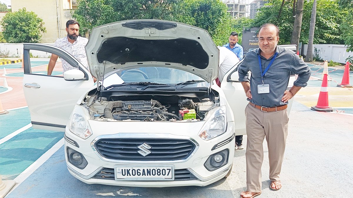 rudrapur ARTO में बड़ा खुलासा, एक नंबर की दो Swift Dzire और चेसिस नंबर भी निकला समान rudrapur ARTO में बड़ा खुलासा, एक नंबर की दो Swift Dzire और चेसिस नंबर भी निकला समान
