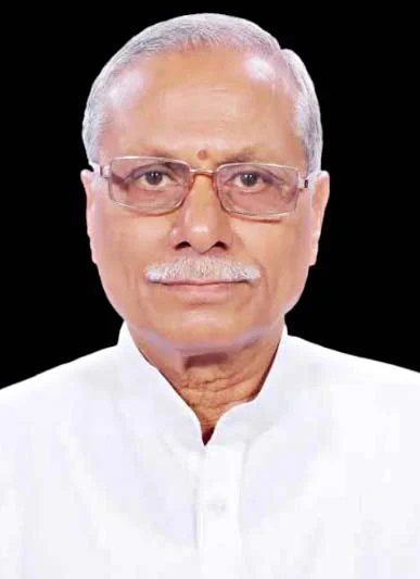 Dr. Dhal Singh Bisen : मध्य प्रदेश की राजनीति से उत्तराखंड के राज्यपाल तक का सफर Dr. Dhal Singh Bisen : मध्य प्रदेश की राजनीति से उत्तराखंड के राज्यपाल तक का सफर