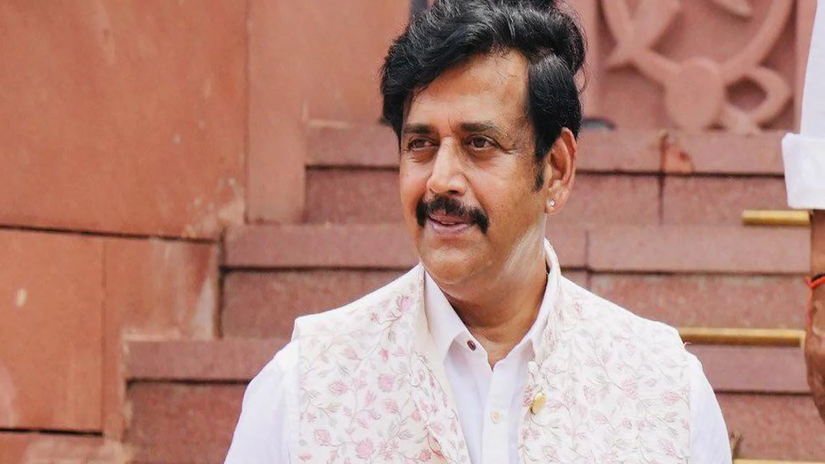 Ravi Kishan का अखिलेश यादव पर पलटवार, 2027 में BJP की जीत का दावा; छत्तीसगढ़ी फिल्मों में काम करने की जताई इच्छा Ravi Kishan का अखिलेश यादव पर पलटवार, 2027 में BJP की जीत का दावा; छत्तीसगढ़ी फिल्मों में काम करने की जताई इच्छा