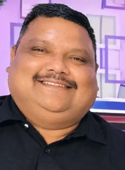 Roorkee में सड़क हादसे में पुलिसकर्मी प्रमोद कुमार की मौत, अज्ञात वाहन की तलाश में जुटी पुलिस Roorkee में सड़क हादसे में पुलिसकर्मी प्रमोद कुमार की मौत, अज्ञात वाहन की तलाश में जुटी पुलिस